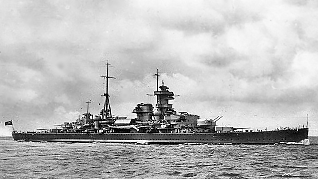 Croiseur lourd Admiral Hipper